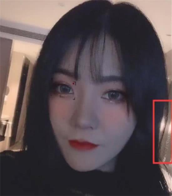 娱乐吃瓜酱露脸视频网站,独家露脸视频网站幕后故事 第2张 娱乐吃瓜酱露脸视频网站,独家露脸视频网站幕后故事 第2张